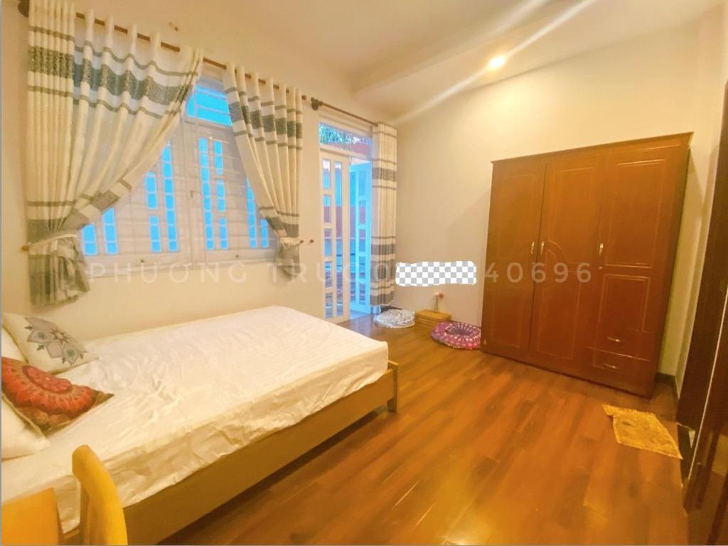 40k Bha - Four Of A Kind Khách sạn hẻo lánh TP. Hồ Chí Minh